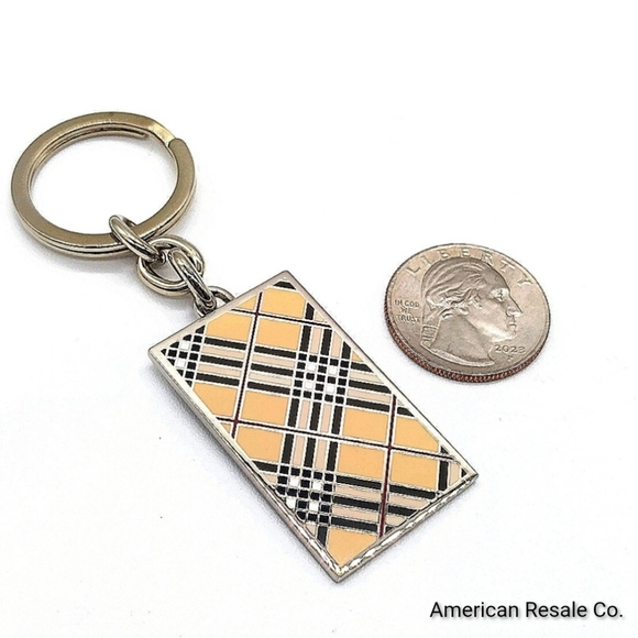 Vintage BURBERRY Nova Check Rectangle Keychain Fob Purse Charm- Unisex - Picture 5 of 7